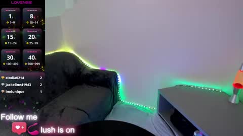 Snapshot of babykeeee chatting on 12-29-24, 06:16 HannaAnnah online show from 12-29-24, 06:16