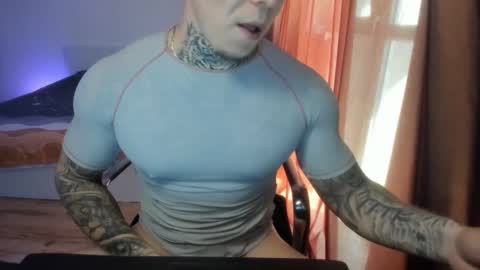 Snapshot of babylewisss chatting on 04-19-26, 12:48 Amil online show from 04-19-26, 12:48