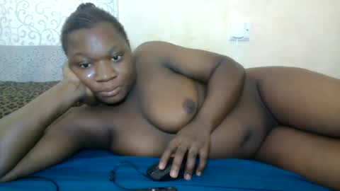 Snapshot of babymolly2 chatting on 06-29-26, 10:15 Rossy Kwekwe online show from 06-29-26, 10:15