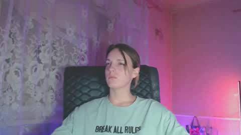 Sonya online show from 11-06-25, 08:43