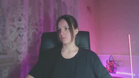 Sonya online show from 02-17-26, 07:42