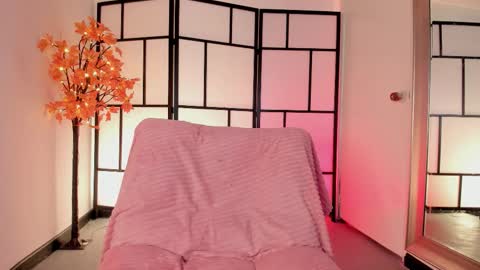 Babie online show from 11-20-25, 09:42