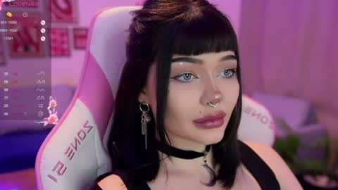 Snapshot of babyroxynill chatting on 06-09-26, 09:59 Nika online show from 06-09-26, 09:59