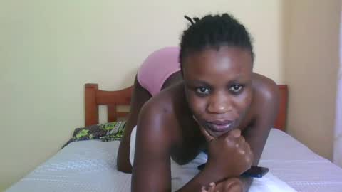 Snapshot of babyrozillah chatting on 06-20-26, 07:16 PRISCILLAH online show from 06-20-26, 07:16