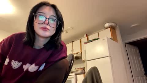 Snapshot of babysapphiree chatting on 02-17-26, 02:52 sapphire online show from 02-17-26, 02:52