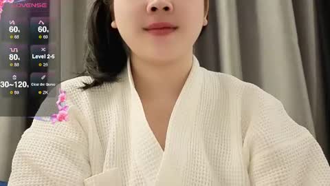 Snapshot of babyunicorn998 chatting on 06-14-26, 01:47 Baby Unicorn online show from 06-14-26, 01:47