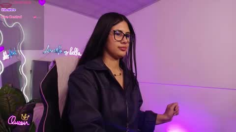 Snapshot of babyvenu_tay chatting on 01-31-26, 07:11 VENU online show from 01-31-26, 07:11