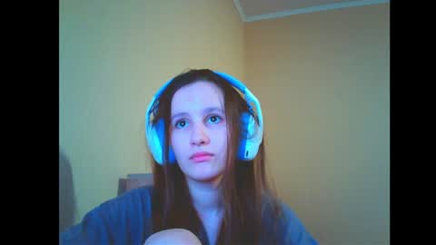 Snapshot of babywaifu1 chatting on 01-28-25, 08:15 Alice online show from 01-28-25, 08:15