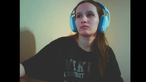 Snapshot of babywaifu1 chatting on 02-19-25, 04:44 Alice online show from 02-19-25, 04:44