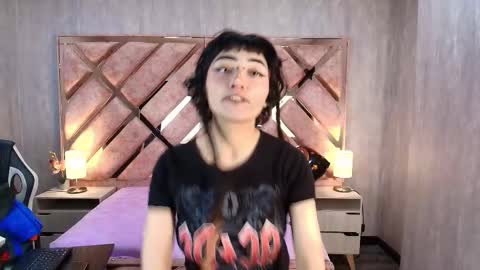 Snapshot of babyyrasta666 chatting on 10-08-25, 03:26 BABY RASTA DANN online show from 10-08-25, 03:26