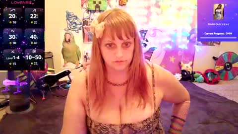Snapshot of babyzelda chatting on 06-07-26, 03:21 BabyZelda online show from 06-07-26, 03:21
