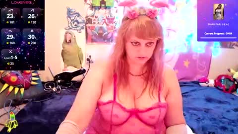 Snapshot of babyzelda chatting on 06-10-26, 07:51 BabyZelda online show from 06-10-26, 07:51