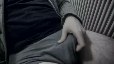 Snapshot of backfromashes chatting on 01-16-26, 02:32 Armin online show from 01-16-26, 02:32