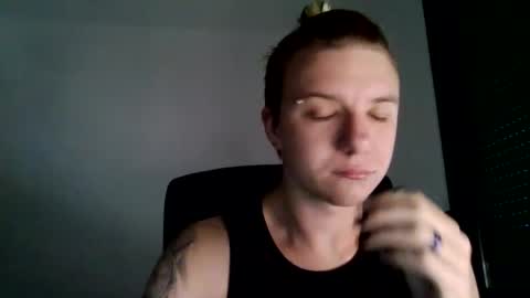 Snapshot of backuphoney chatting on 10-29-25, 08:38 Honey online show from 10-29-25, 08:38