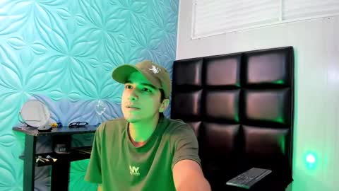 bad_boy_21_ online show from 02-22-26, 04:02