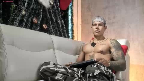 bad_boytoh online show from 01-12-26, 12:43