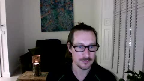 Snapshot of bad_dad43 chatting on 12-17-25, 11:44 Bad dad43 online show from 12-17-25, 11:44