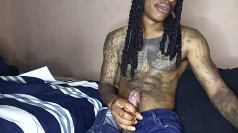 Snapshot of bad_dawgg chatting on 06-18-26, 06:02 rastafaria online show from 06-18-26, 06:02
