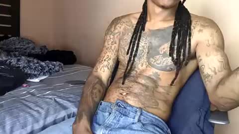 Snapshot of bad_dawgg chatting on 07-04-26, 08:09 rastafaria online show from 07-04-26, 08:09