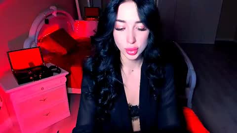 Snapshot of bad_desire chatting on 12-12-24, 12:33 Miss Desire...do you remember online show from 12-12-24, 12:33