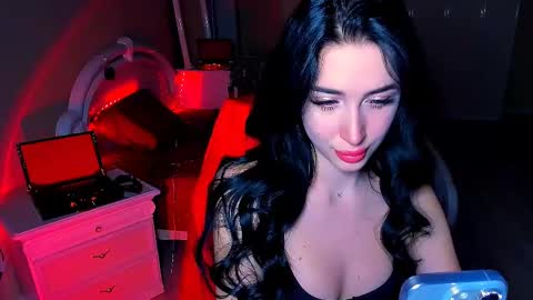 Snapshot of bad_desire chatting on 12-14-24, 06:41 Miss Desire...do you remember online show from 12-14-24, 06:41