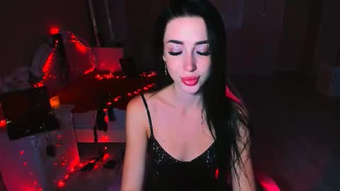 Snapshot of bad_desire chatting on 09-12-25, 05:51 Miss Desire...do you remember online show from 09-12-25, 05:51