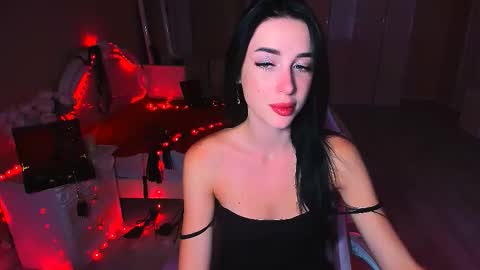 Snapshot of bad_desire chatting on 09-14-25, 06:56 Miss Desire...do you remember online show from 09-14-25, 06:56