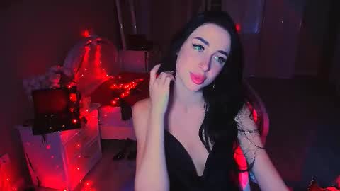 Snapshot of bad_desire chatting on 10-07-25, 10:45 Miss Desire...do you remember online show from 10-07-25, 10:45