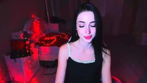 Snapshot of bad_desire chatting on 10-19-25, 08:48 Miss Desire...do you remember online show from 10-19-25, 08:48