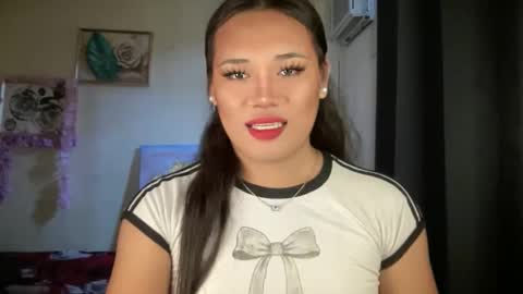 Snapshot of bad_kitty_amara chatting on 02-13-26, 12:39 AMARA - FOLLOW ME AND THUMBS UP online show from 02-13-26, 12:39