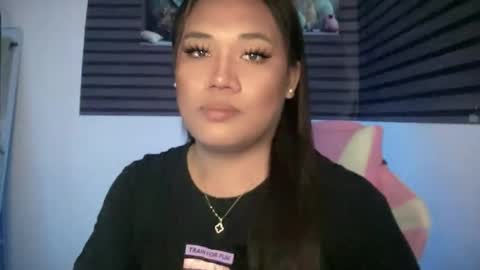Snapshot of bad_kitty_amara chatting on 06-11-26, 12:32 AMARA - FOLLOW ME AND THUMBS UP online show from 06-11-26, 12:32