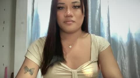 Snapshot of bad_kitty_amara chatting on 06-14-26, 10:34 AMARA - FOLLOW ME AND THUMBS UP online show from 06-14-26, 10:34