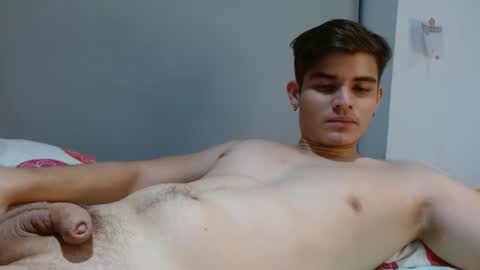 Snapshot of badbunny_69_ chatting on 02-19-25, 06:44 badbunny_69_ online show from 02-19-25, 06:44