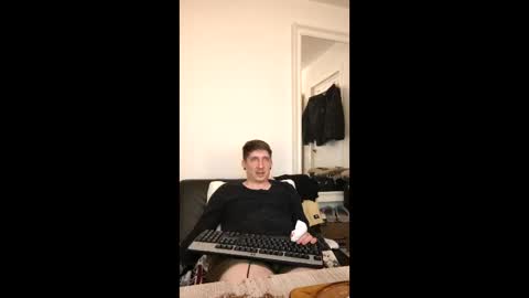 Jess and Danny online show from 04-16-26, 09:50