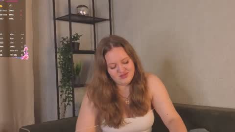 Snapshot of baddecisiongirl chatting on 07-27-26, 06:31 baddecisiongirl online show from 07-27-26, 06:31