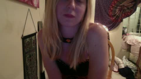 Snapshot of baddie_babe333 chatting on 07-04-26, 03:02 baddie_babe333 online show from 07-04-26, 03:02