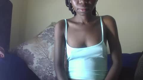 baddie_floxxy online show from 02-17-26, 03:47