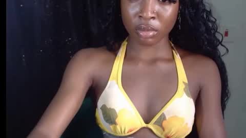 Snapshot of baddiebitchx chatting on 05-14-26, 10:33 baddiebitchx online show from 05-14-26, 10:33