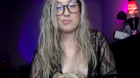 baddiejess618433 online show from 01-02-25, 09:43
