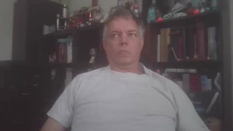 Snapshot of badger32934 chatting on 04-20-26, 04:10 Badger online show from 04-20-26, 04:10