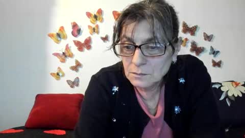 Snapshot of badgg chatting on 01-24-25, 03:34 Gina online show from 01-24-25, 03:34