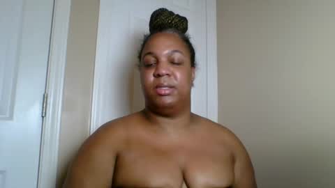 Snapshot of badgirl__brittany chatting on 12-16-25, 12:48 Badgirlbritt your favorite girl online show from 12-16-25, 12:48