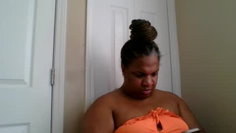 Snapshot of badgirl__brittany chatting on 12-16-25, 06:46 Badgirlbritt your favorite girl online show from 12-16-25, 06:46