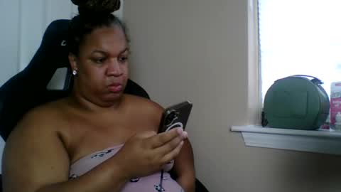 Snapshot of badgirl__brittany chatting on 12-18-25, 05:08 Badgirlbritt your favorite girl online show from 12-18-25, 05:08