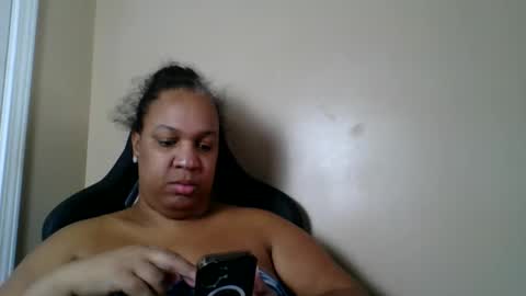 Snapshot of badgirl__brittany chatting on 01-05-26, 06:11 Badgirlbritt your favorite girl online show from 01-05-26, 06:11