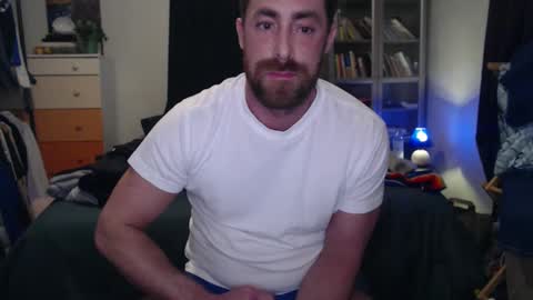 Snapshot of badjack1 chatting on 02-24-25, 04:27 Rey online show from 02-24-25, 04:27