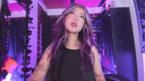 Snapshot of badkatyuska chatting on 10-06-25, 01:58 Please help me to reach 100 thumbs up online show from 10-06-25, 01:58