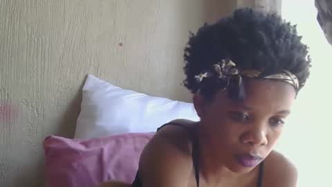 Lily online show from 09-20-25, 08:37