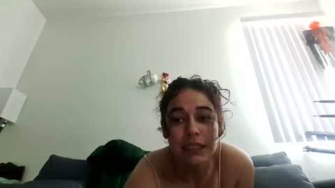 Snapshot of badlil3m chatting on 06-17-26, 10:21 badlil3m online show from 06-17-26, 10:21