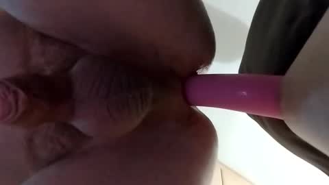 Snapshot of badmandirty3 chatting on 09-21-25, 03:41 badmandirty3 online show from 09-21-25, 03:41